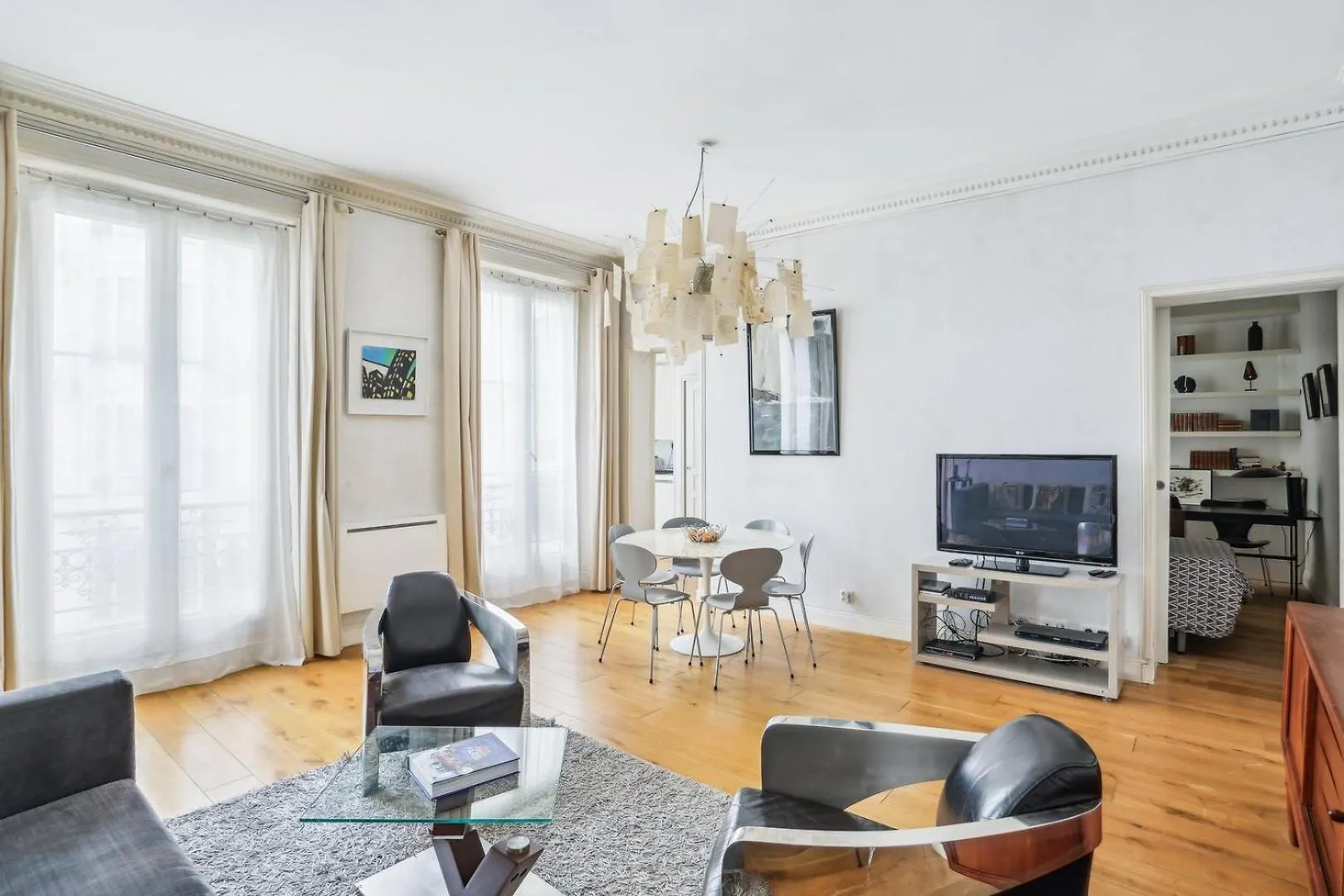 La Cle Des Champs Elysees Apartment Paris